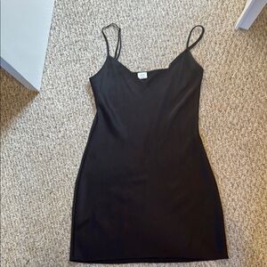 Wilfred Charcoal Gray Garment